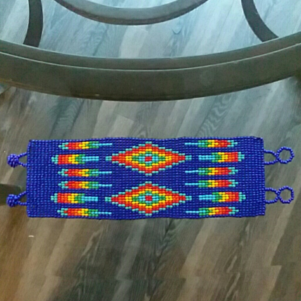 Native Beaded Feather design Bracelet